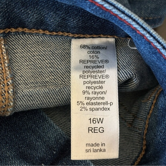 NWT Maurices Edgely Medium Blue Denim Jeans Size 16W - Picture 10 of 11